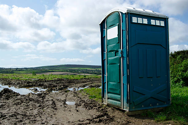 Best VIP or Luxury Restroom Trailers  in Dover Base Housing, DE